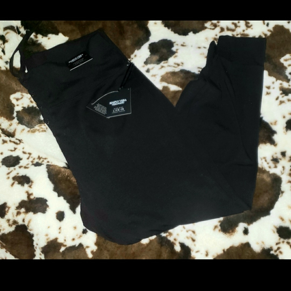 Designer Vera Wang lace-up joggers